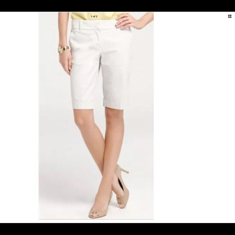 Ann Taylor Walking Bermuda Shorts Beige Cuffed New